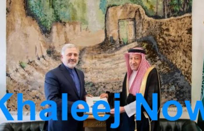 رسالة خطية من وزير الخارجية الإيراني إلى نظيره السعودي لتعزيز العلاقات