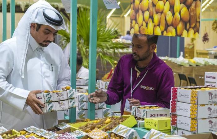 قطر الان | حتى اليوم التاسع.. أكثر من 58 ألف زائر و115 طنا من الرطب في مهرجان الرطب المحلي العاشر  | الخليج الان