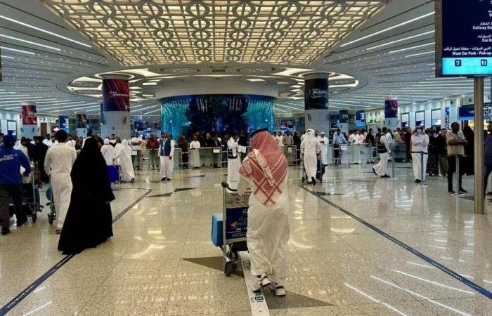 اقتصاد واسواق المال | الأمن الرقمي يعيد تشكيل منافسة تطبيقات السفر في المملكة | الخليج الان
