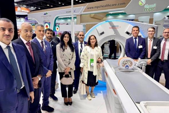 البحرين الان | الرئيس التنفيذي للمستشفيات الحكومية تشارك في مؤتمر ومعرض الصحة العربي في دبي | الخليج الان البحرينية