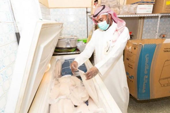 السعودية الان | إتلاف 500 كجم مواد غذائية فاسدة | الخليج الان