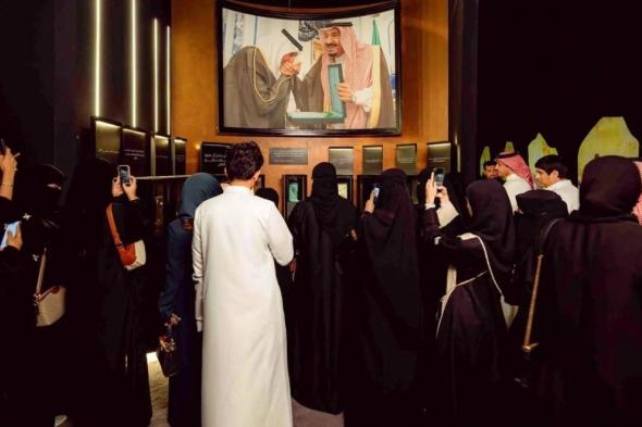 السعودية الان | بأكثر من 36 ألف زائر.. إسدال الستار على معرض "في محبة خالد الفيصل" | الخليج الان