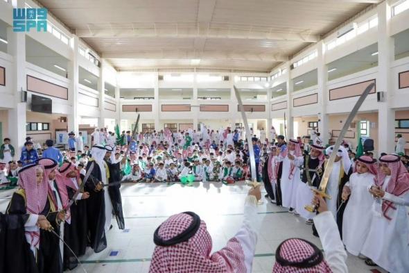 السعودية الان | 11 ضابطا لاحتفالات المدارس | الخليج الان