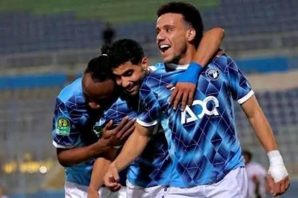 اخبار الرياضة | الأهلي وبيراميدز يحتفلان سوياً بالدوري المصري في واقعة غريبة تُشعل السوشيال ميديا